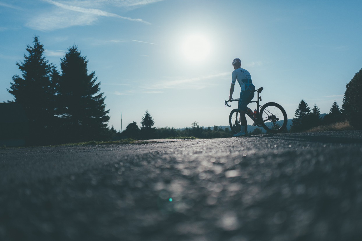 Kniha Srdcem Na Kole Eskem Objevte Ty Nejlep Cyklistick Trasy U N S